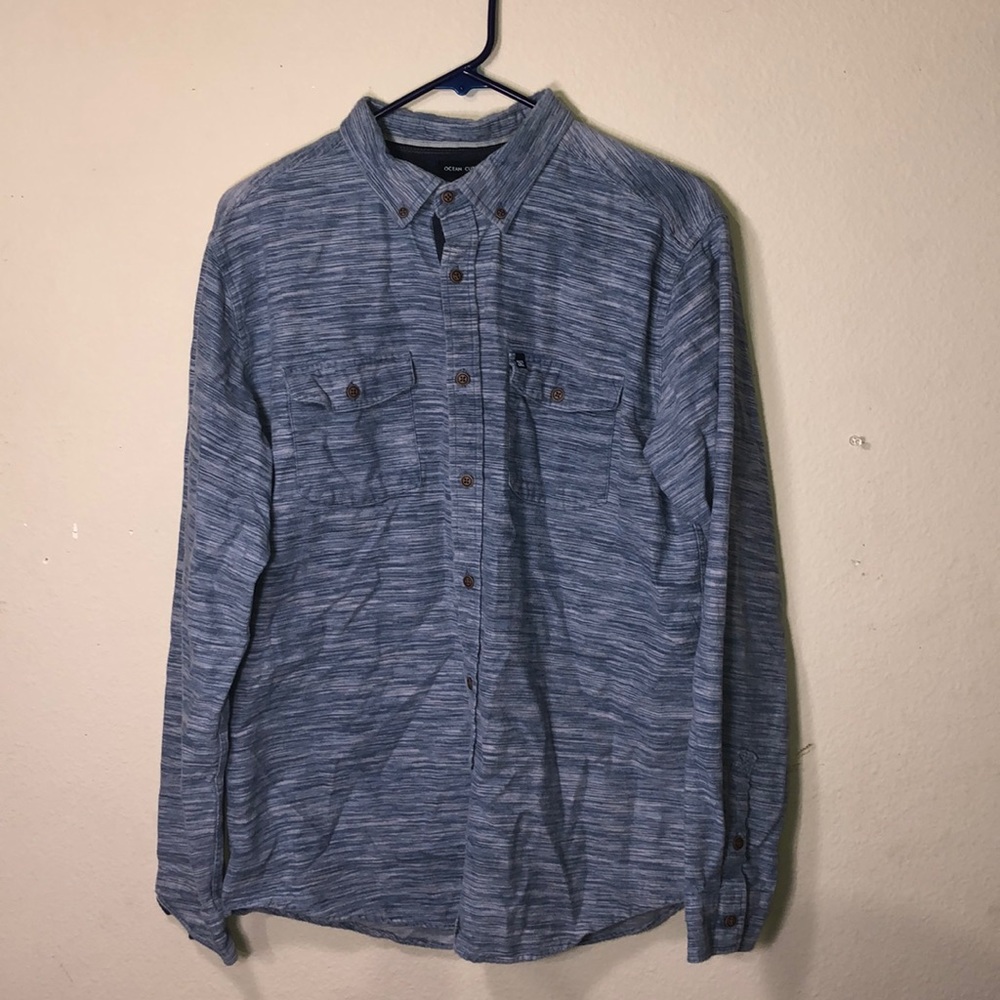 Long sleeve dress shirt
